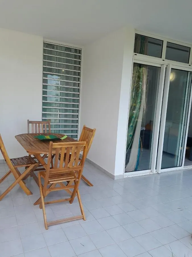Toumalacai 210, Folle Anse Grand Bourg 0*, Grand-Bourg (Marie Galante)