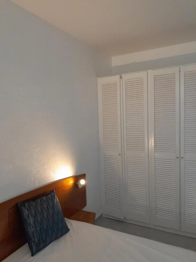 Toumalacai 210, Folle Anse Grand Bourg Apartment